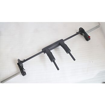 Adjustable squat bar